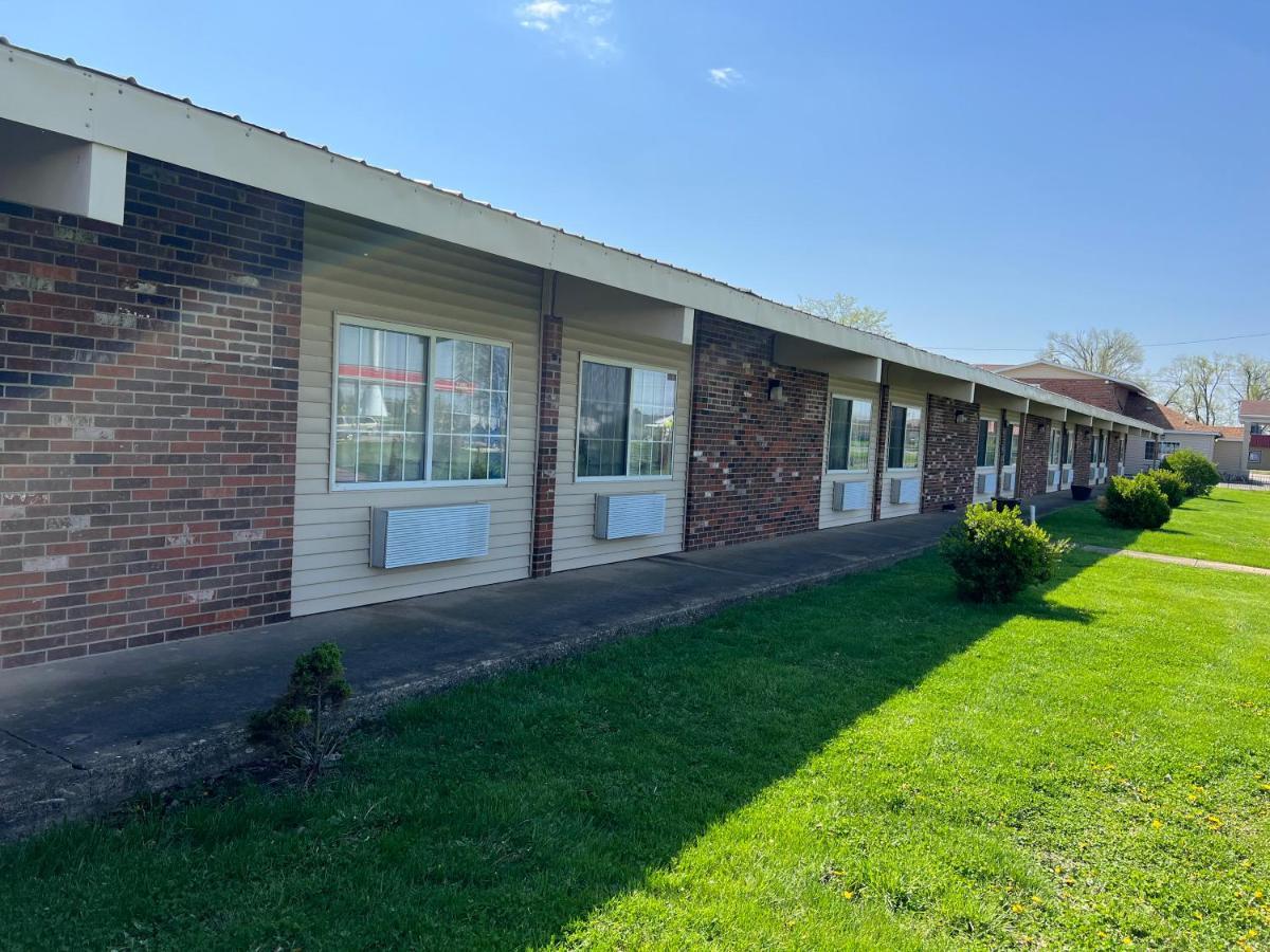 Town & Country Motel Clinton Exterior foto